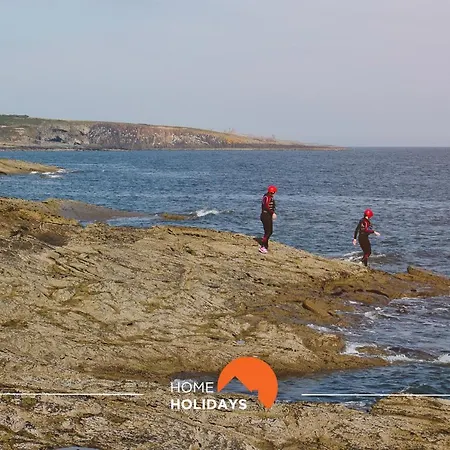 #103 Foxy V By Holidays アパート